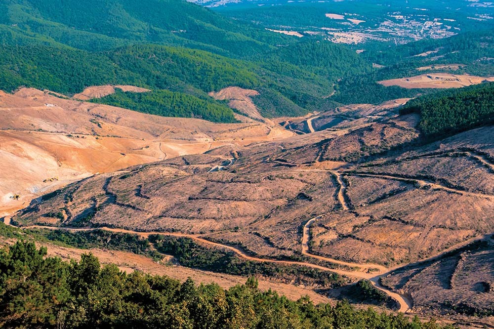 Arazi Özel Raporu: Akdeniz Kuruyor