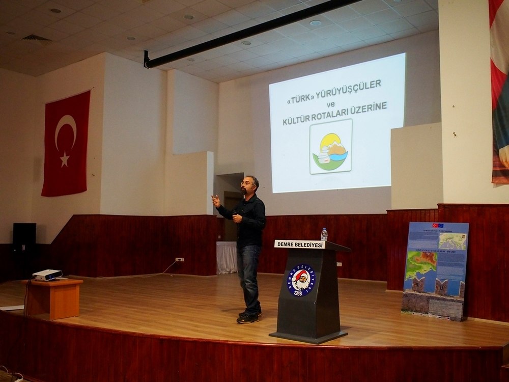 Avrupa’dan Türkiye’ye Yürüyoruz