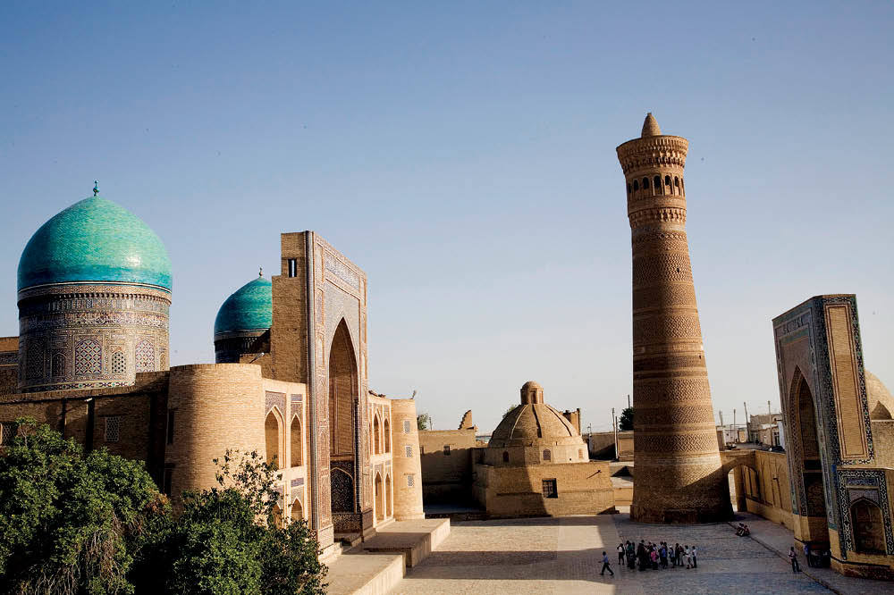 Buhara’yı Yıkan Turizm Hevesi