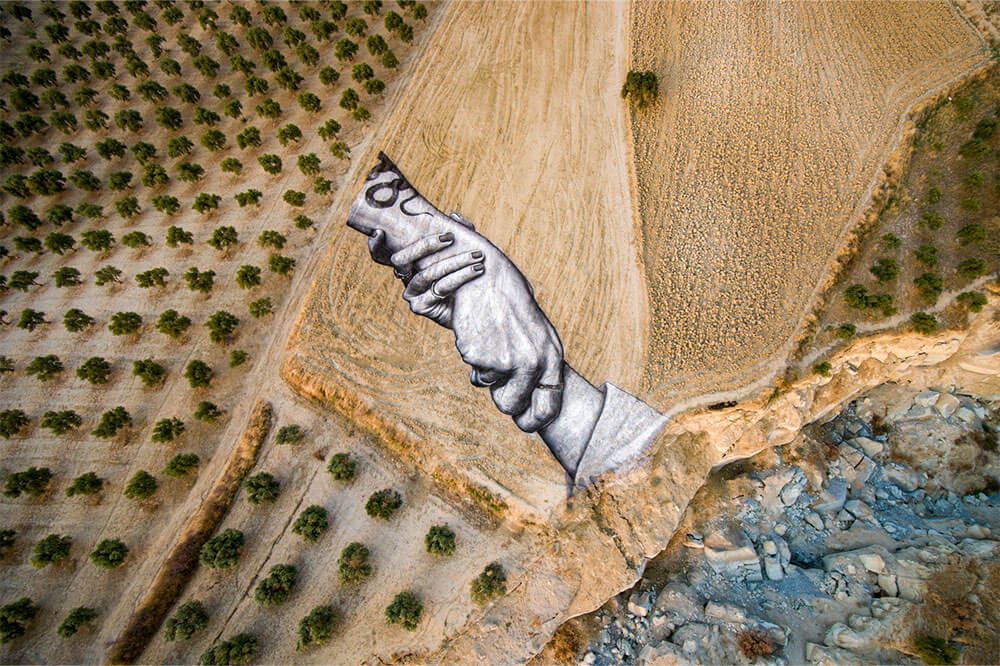 Eller Hatay İçin Kenetlendi