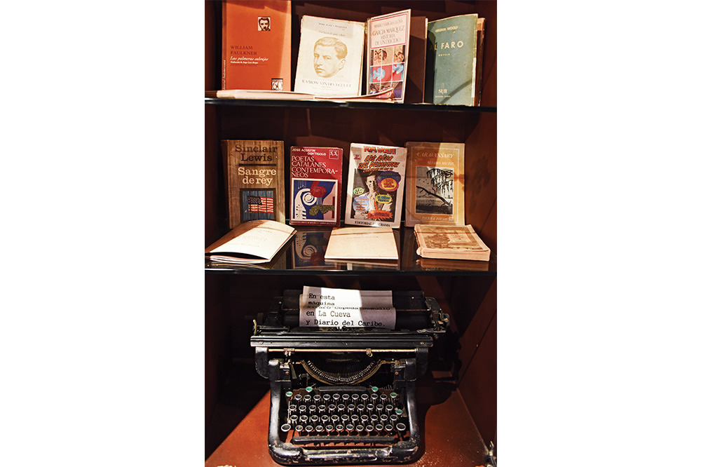 Sen Sevdiğim Bir Dünyaya Aitsin: Gabriel García Márquez ve Yalnızlıklar Kıtası 8g