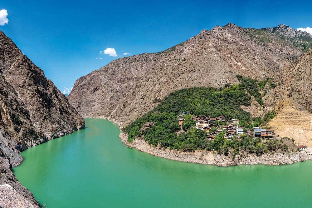 HES ve Barajlar, Ağlayan Nehirler