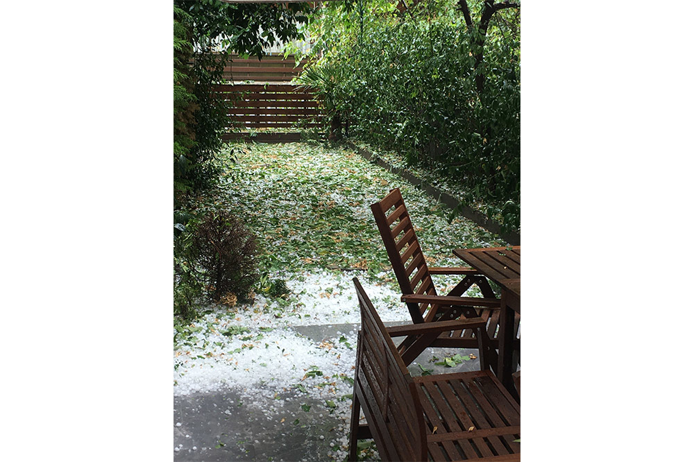 İstanbul’da Dolu: Herkes İklimin Değiştiğinin Farkında