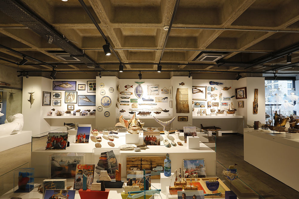 Rastgele: Deniz ve Balık Tutkusunun Şahidi