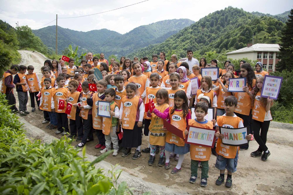 Senoz Vadisi'ne Çocuklar Sahip Çıkıyor