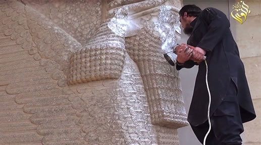 Sil Baştan: Damnatio Memoriae