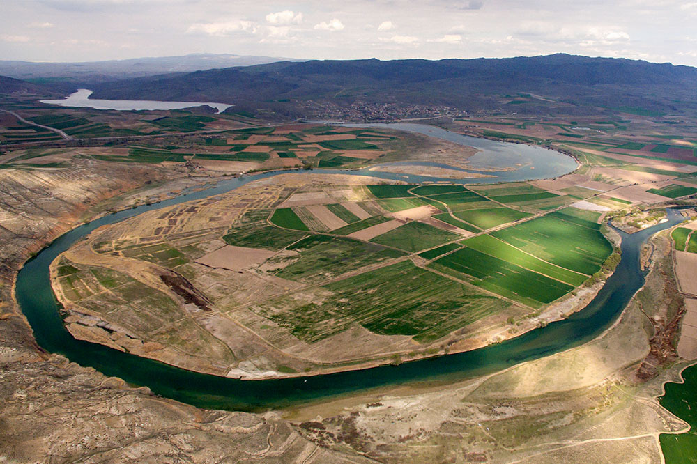 Sulak Alanlar: Yaşamı Besleyen Sular