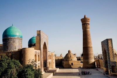 Buhara’yı Yıkan Turizm Hevesi