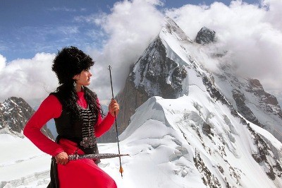 Çerkes Amazon Karina