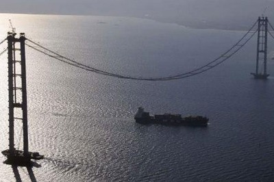 Körfez Köprüsü İnşaatı 30 Gün İçinde Durmalı