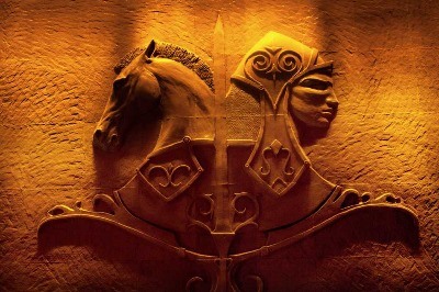 Kurtlarla Aynı Dereden Su İçen Kadınlar