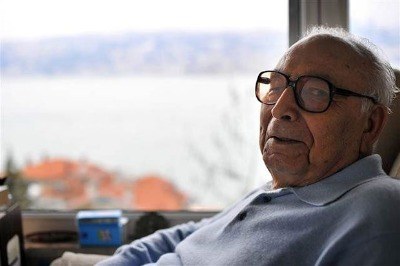 Yaşar Kemal'in Anadolu'yu Vermeyeceğiz Bildirisi