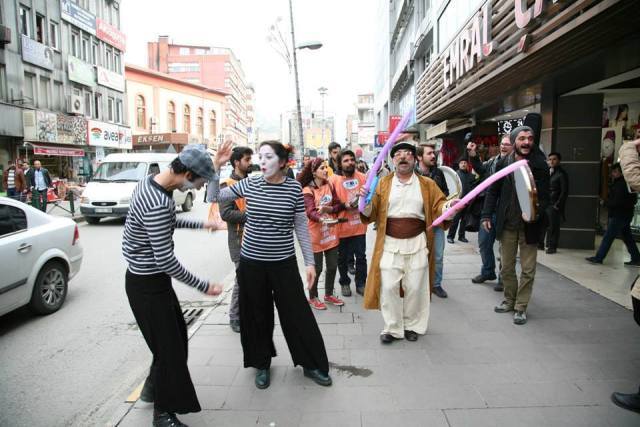 Üç Beş Ağaç Kervanı, Termiğe Karşı Zonguldak’ta