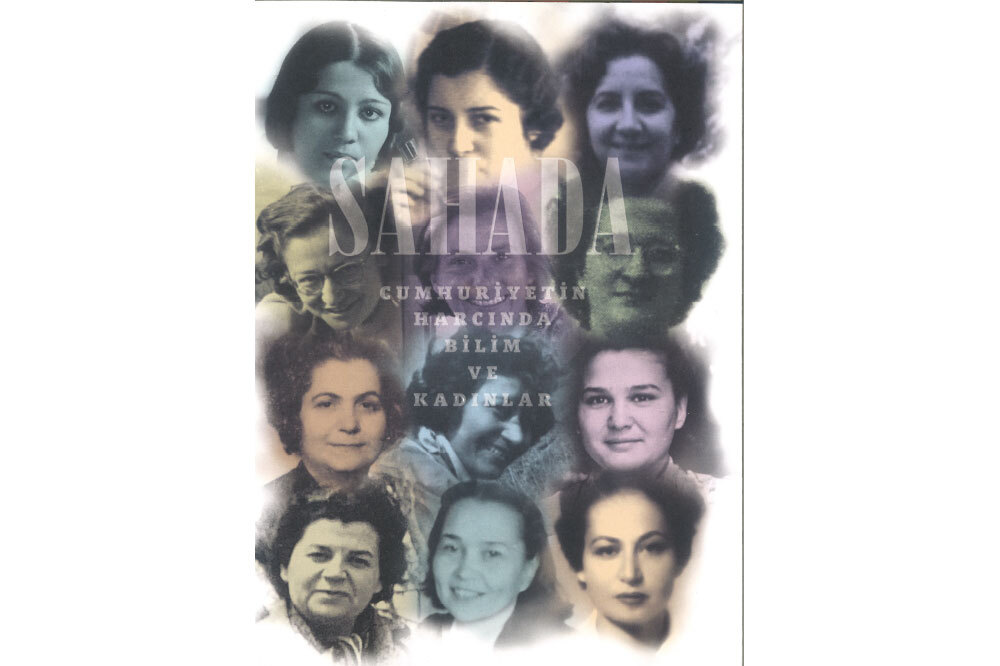 Cumhuriyet Kadınları Sahada 1