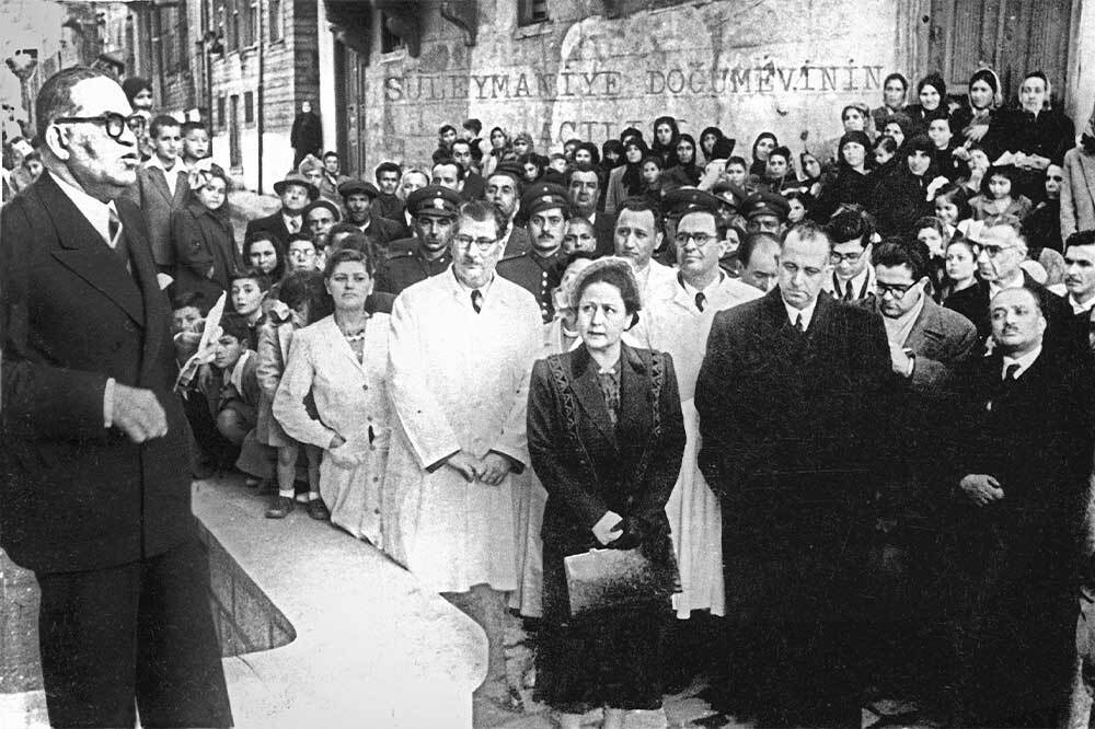 Cumhuriyet Önce Çocuklarını Kurtardı 2