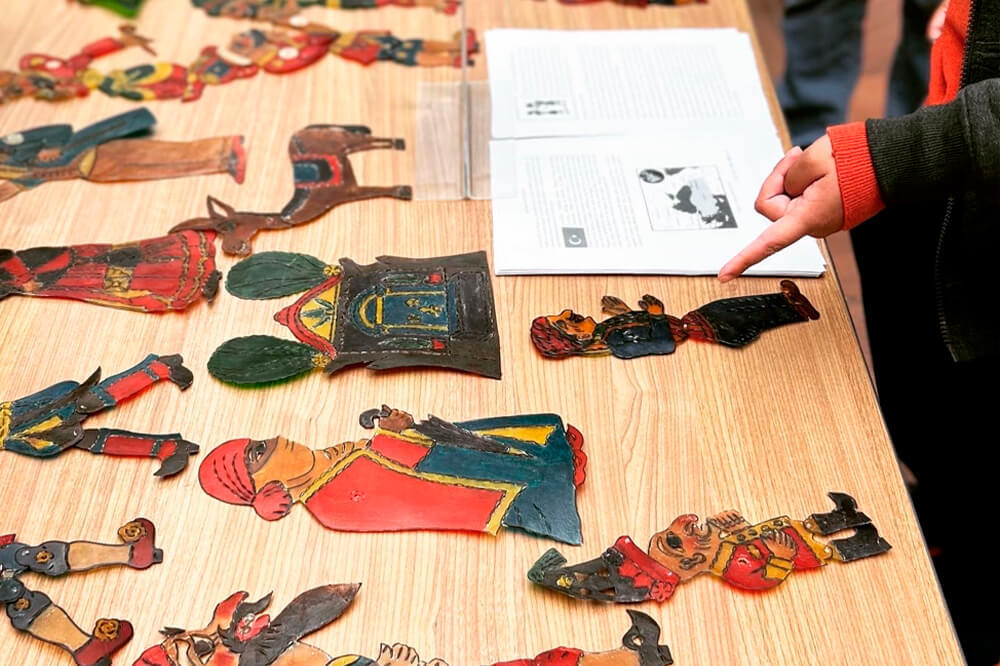 Hacivat-Karagöz Amerikan Öyküsü Anlatırsa 1