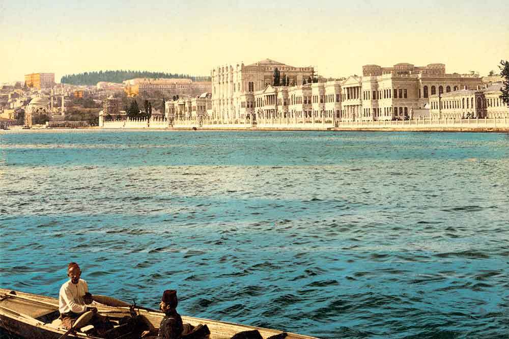 “Harf Devrimi cumhuriyeti ilelebet ayakta tutacak en önemli devrimdir.” 2