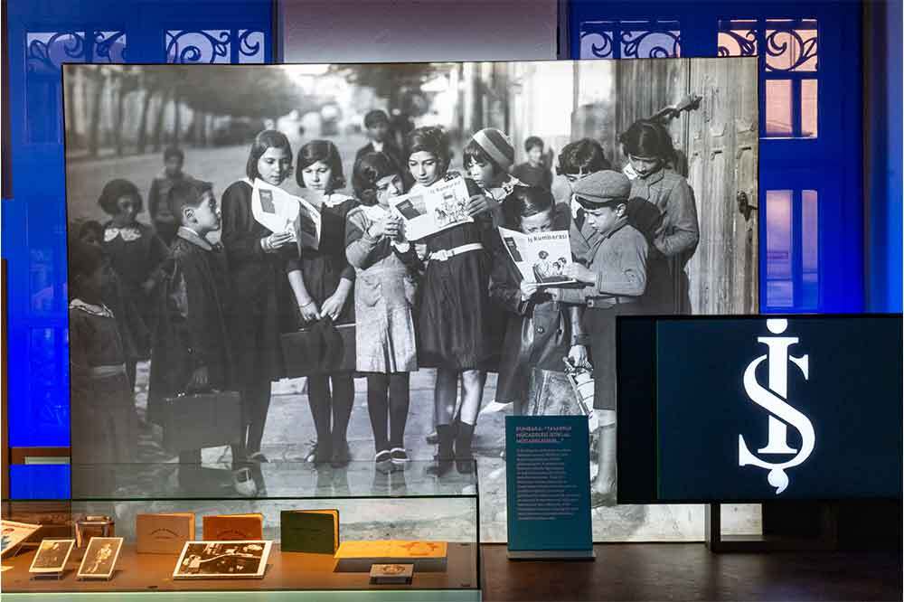 İş’in 100 Yılı 11